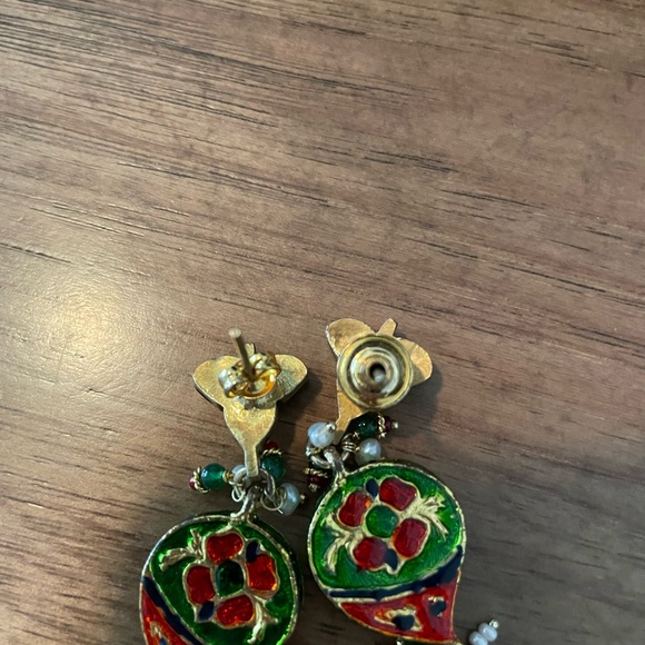 India enamel and pearl necklace and earrings.  From India. Never worn. - Picture 8 of 14